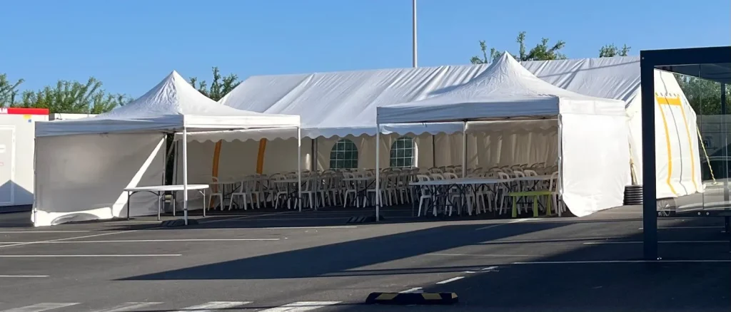tente blanche pour mariage
