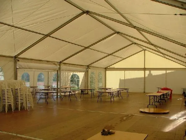 Tente de réception – 8×16 m