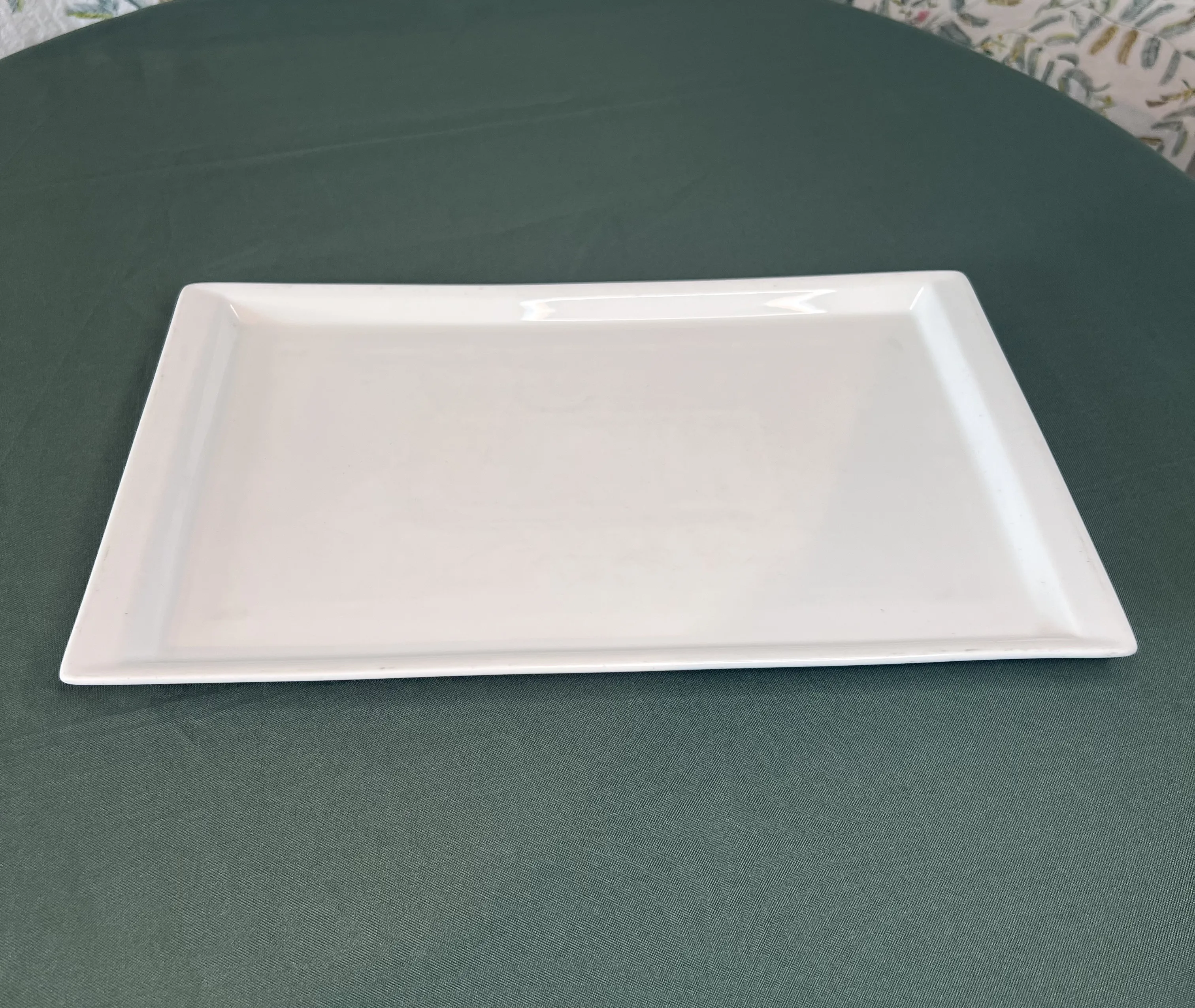 Assiette rectangulaire